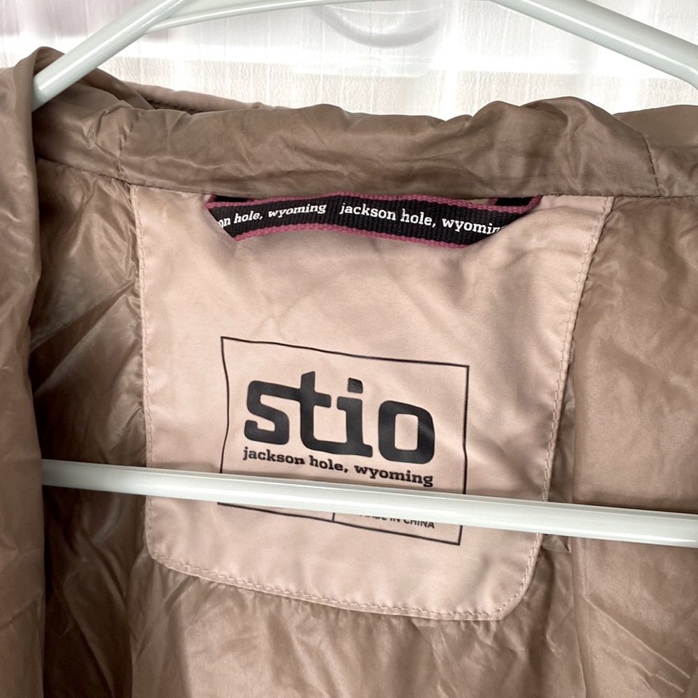 Stio Winter Jacket - image 6